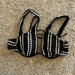 Robin Piccone swim top